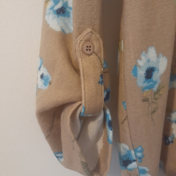 Women's Lily Morgan Long Sleeve Shirt With Blue Flower Pattern. - Picture 3 of 4
